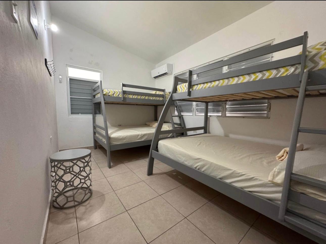 Habitación con literas